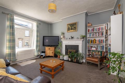 3 bedroom terraced house for sale, Grove Street, Sowerby Bridge