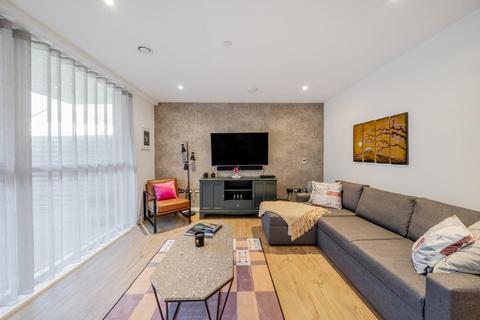 2 bedroom flat for sale, Danson Mews, Walworth