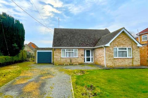 2 bedroom detached bungalow for sale, High Street, Maxey, Peterborough