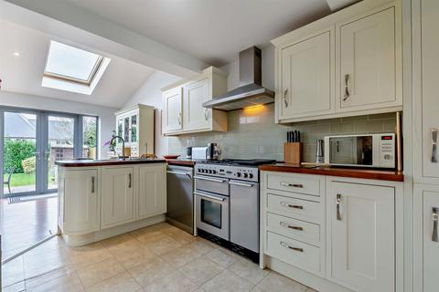 4 bedroom detached house for sale, Sutton Street, Bearsted, Maidstone