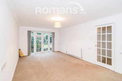 undefined, Dawn Gardens, Winchester, SO22