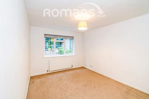 undefined, Dawn Gardens, Winchester, SO22