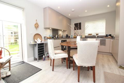 4 bedroom end of terrace house for sale, Thong Lane, Borough Green TN15