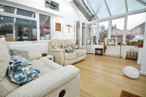 3 bedroom bungalow for sale, The Willows, Colchester, Essex, CO2