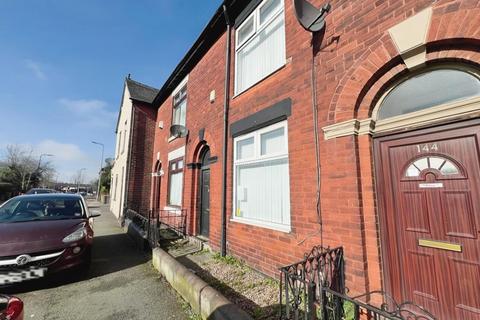 3 bedroom terraced house for sale, Twist Lane, Leigh