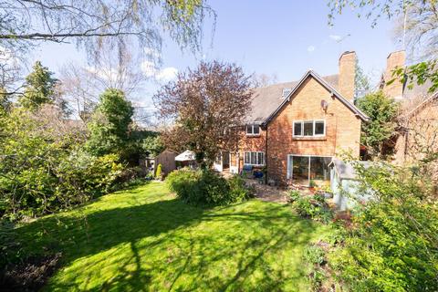 5 bedroom detached house for sale, The Templars, Warwick