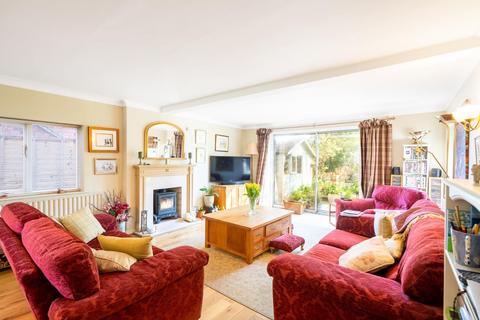 5 bedroom detached house for sale, The Templars, Warwick