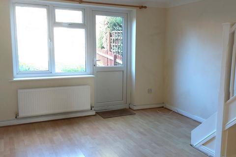 2 bedroom terraced house to rent, Chew Court, King's Lynn, PE30