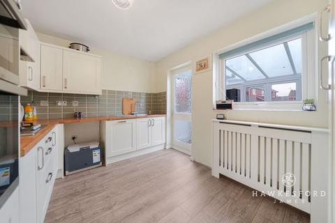 2 bedroom semi-detached house for sale, Sittingbourne ME10