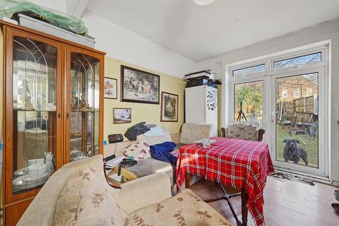 2 bedroom terraced house for sale, Weylond Road, Dagenham, Essex