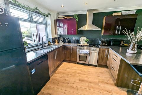 33 Coleridge Way, Corby, NN17 2NZ