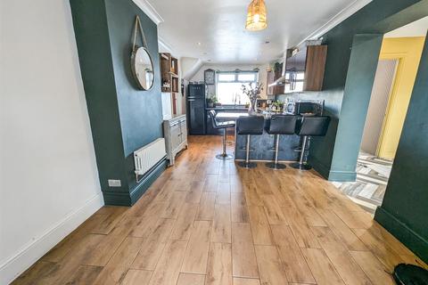 33 Coleridge Way, Corby, NN17 2NZ