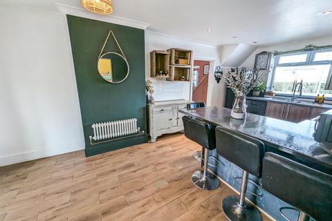 33 Coleridge Way, Corby, NN17 2NZ