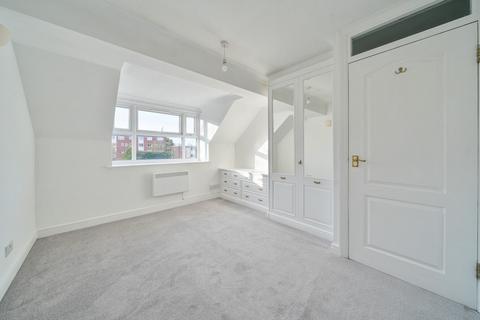2 bedroom flat for sale, Albemarle Road, Beckenham, Kent, BR3