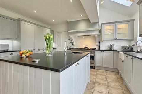 undefined, Petworth Close, Great Notley, Braintree