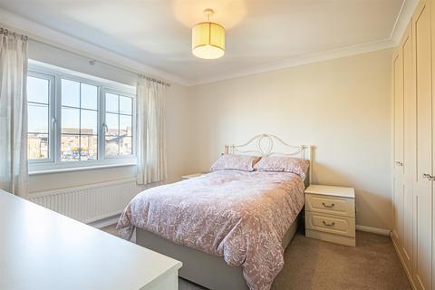 1 Leyfield Road, Dore, Sheffield, S17 3EE