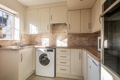 1 Leyfield Road, Dore, Sheffield, S17 3EE