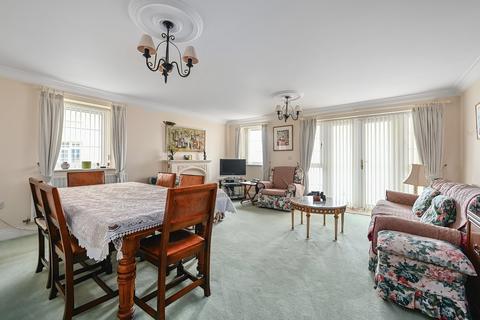 2 bedroom apartment for sale, Bedford Avenue, Bexhill-on-Sea, TN40