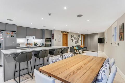 4 bedroom end of terrace house for sale, Sutherland Avenue, Little Venice