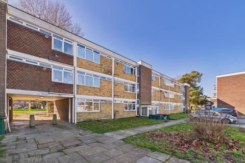 2 bedroom flat for sale, Ifield, Crawley