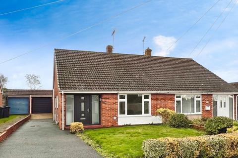 2 bedroom semi-detached bungalow for sale, Yeoman Gardens, Willesborough, Ashford