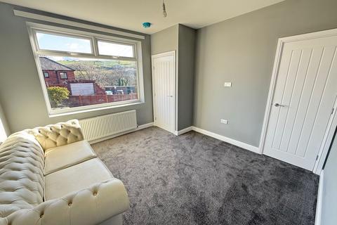 3 bedroom townhouse for sale, Sunnybank Drive, Sowerby Bridge HX6