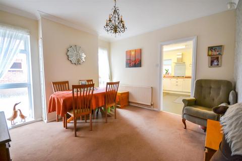 undefined, House, Land & Stables in Calverton