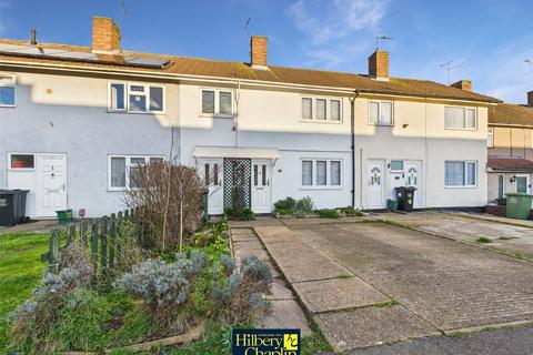 3 bedroom terraced house for sale, Roydon Bridge, Basildon, Essex, SS14