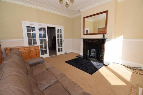 5 bedroom terraced house for sale, Osborne Avenue, South Shields