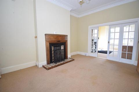 5 bedroom terraced house for sale, Osborne Avenue, South Shields