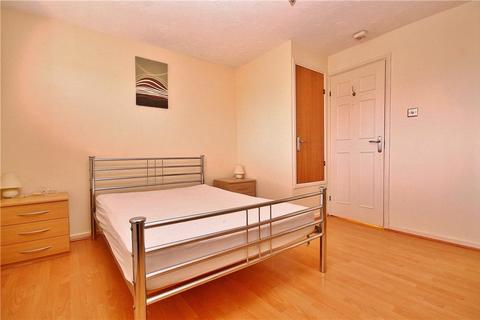 1 bedroom terraced house for sale, Shellfield Close, Staines-upon-Thames, Surrey, TW19