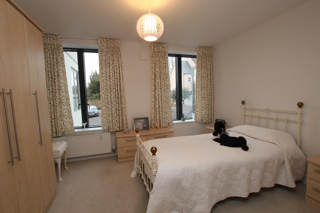 Bed3.JPG