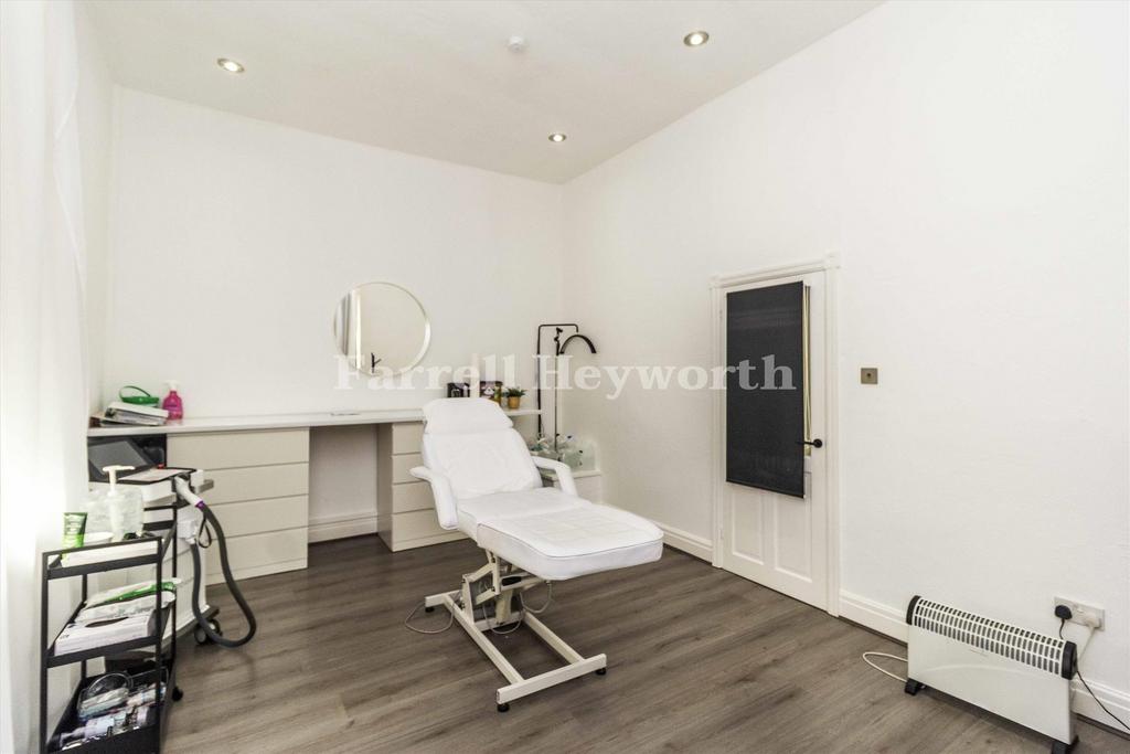 Treatment room 2 vie