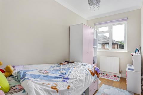 48 Wolsey Road, Ashford, TW15 2RB