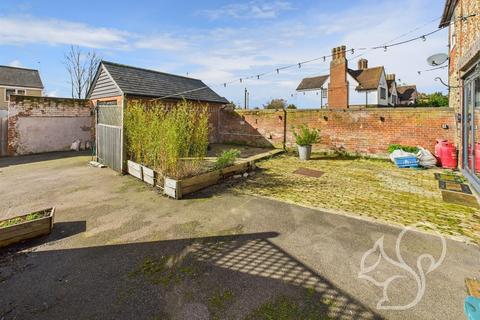 3 bedroom cottage for sale, Colchester Road, Halstead