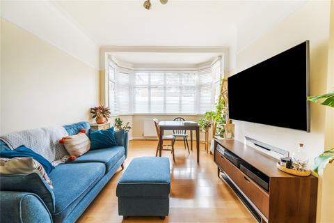 2 bedroom flat for sale, Grove Court, Addington Grove, London, SE26