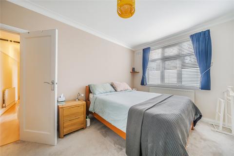 2 bedroom flat for sale, Grove Court, Addington Grove, London, SE26