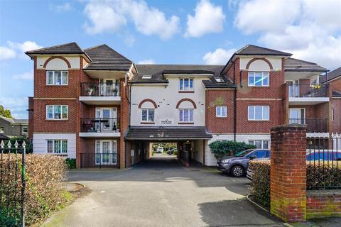 2 bedroom apartment for sale, The Ridgeway, London E4