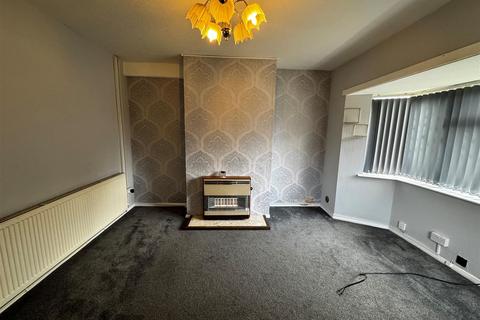 3 bedroom end of terrace house to rent, Lavender Grove, Walsall