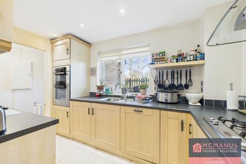37 Archer Road, Stevenage, SG1 5HB