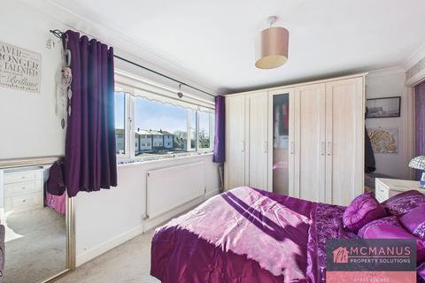 37 Archer Road, Stevenage, SG1 5HB