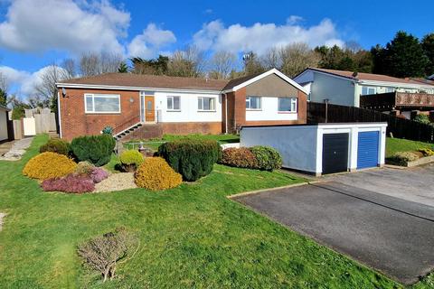 22 Barradon Close, Torquay, TQ2 8QE