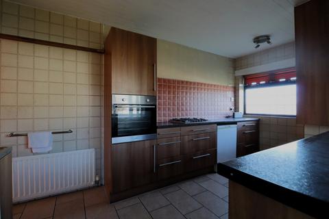 2 bedroom bungalow for sale, Mapplewell Barnsley S75