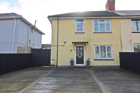 3 bedroom semi-detached house for sale, Bryncae, Pontyclun CF72