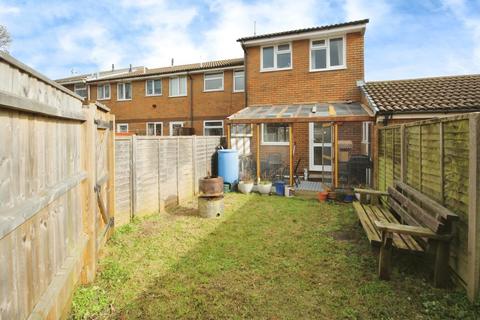 34 Chetnole Close, Canford Heath, Poole, BH17 8BE