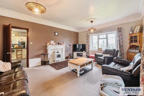 3 bedroom semi-detached house for sale, Kiln Cottage, Cliffe Common, Selby