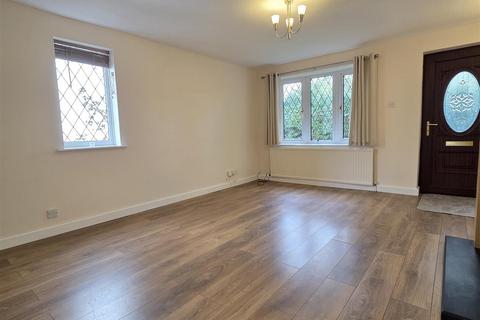 2 bedroom end of terrace house for sale, Badgers Walk East, Lytham