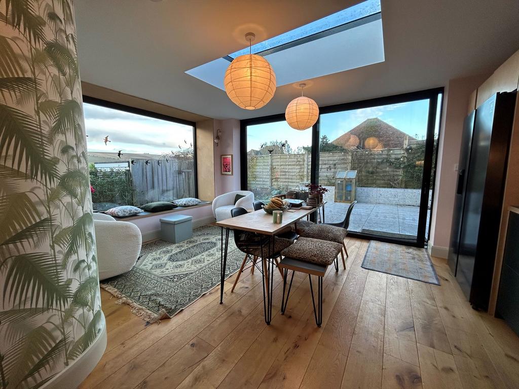 Kitchen / Diner, Max Measurements