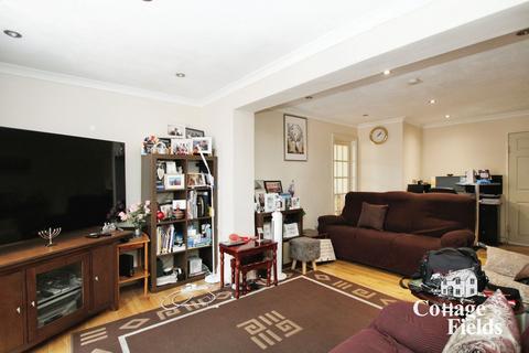 3 bedroom semi-detached house for sale, Pentrich Avenue, Enfield, EN1