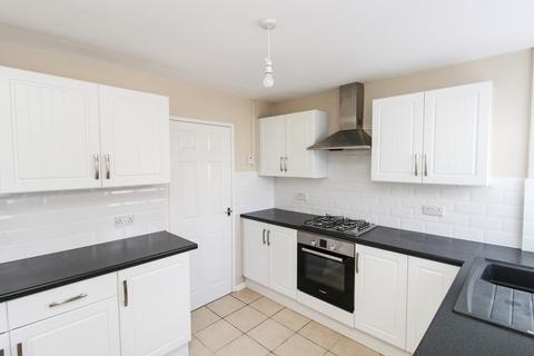 3 bedroom end of terrace house for sale, Ifield Drive, Crawley, West Sussex. RH11 0DG